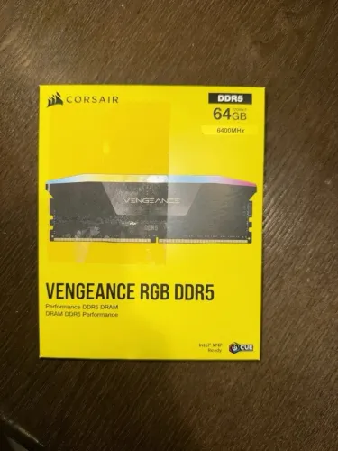 CORSAIR VENGEANCE RGB DDR5 64GB 6400MHz