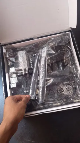 Placa mãeDDR5 B760M D3HP WIFI6<br>GIGABYTE