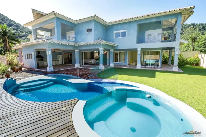 Casa com 5 quartos, Lagoinha - Condomínio Recanto da Lagoinha, Ubatuba - R$ 4 mi, Cod: 833