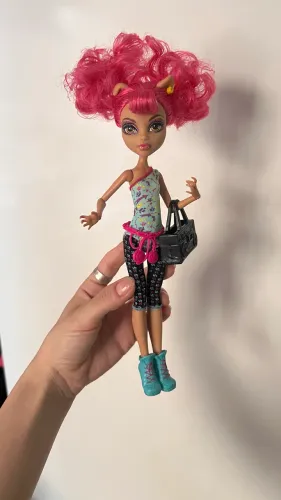 Boneca Monster High Howleen Aula de dança
