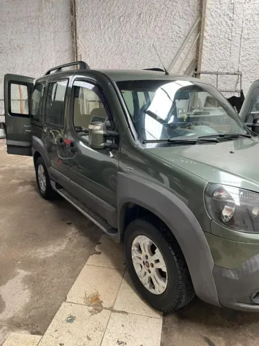 Fiat Doblo Adv/adv Tryon/locker 1.8 Flex 2013
