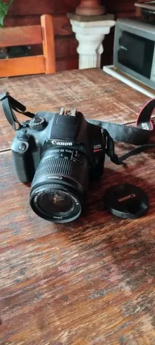Canon EOS Rebel T6 + Lente 18-55mm