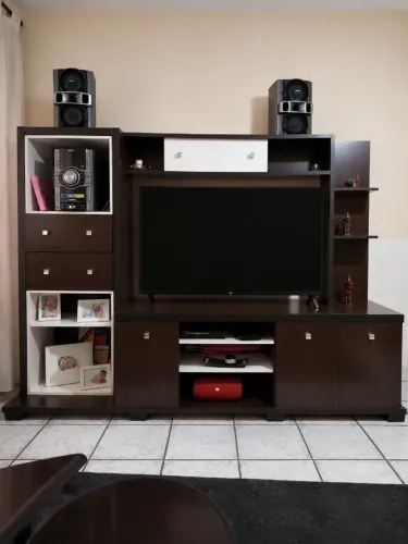 Rack e Estante para TV Grande com Gavetas e Nichos - Excelente Estado