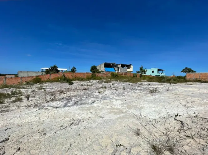 Terreno em arembepe