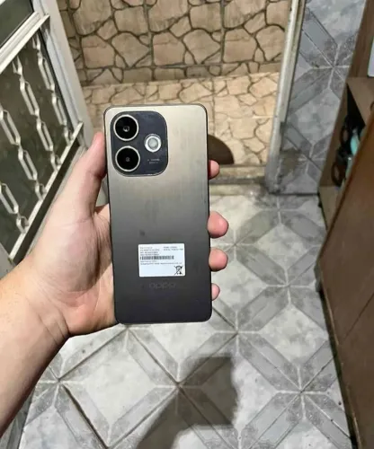 Vendo oppo A5 pro 5g ou troco por inferior + volta. Aparelho é uma máquina