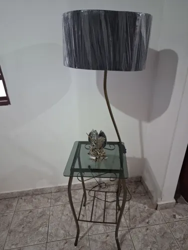 Mesa De Canto Com Abajur Integrado - Cúpula Nova E Luz Regulável (Dimmer)