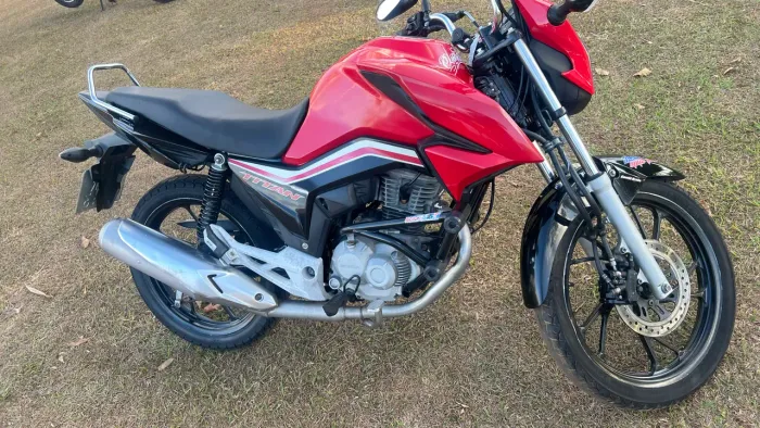 Titan 160