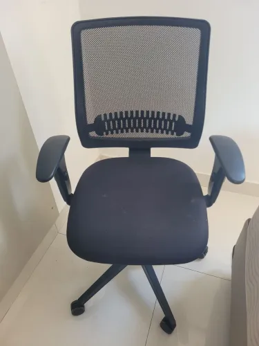 Cadeira de Escritório Flexform Preta - Excelente Estado | Home Office