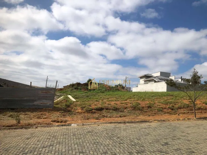 O terreno é de frente com o por do sol. Sol 540 m2 EcoPark Bourbon em Caçapava valor de Op