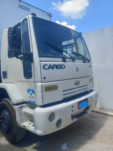 FORD CARGO 1317e 2010 EM BOM ESTADO DE CONSERVAÇÃO