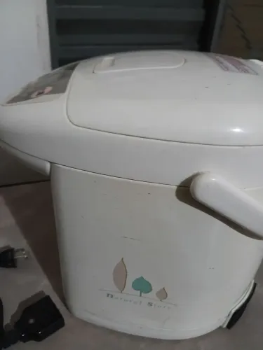 Aquecedor de Água Zojirushi