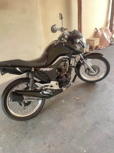 Fan 160 2016 abaixo da fipe