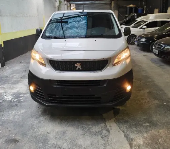 Peugeot Expert Cargo 1.5 Turbo Diesel 2022