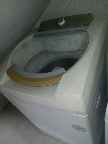 Vendo máquina de lavar brastemp 11k toda inteira e funcionando