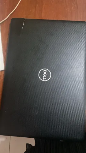 Notebook Dell | Funciona sempre com a fonte na tomada e aberto