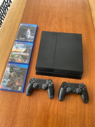 PS4 + 2 Controles + Jogos