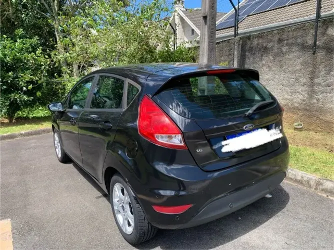 Ford Fiesta SEL 1.6 16V Flex Aut. 5P 2017