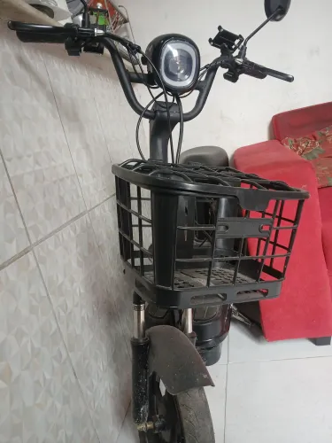 Motocicleta eletrica agile