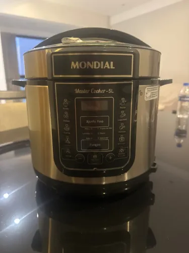 Panela de pressão elétrica