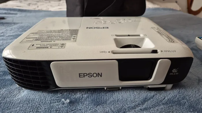 Projetor Epson PowerLite S41+ ? Com Bolsa, Controles e Cabo ? Ótimo Estado!