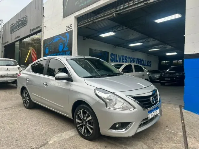 Nissan Versa Unique 1.6 16V Flexstart 4P Aut. 2018