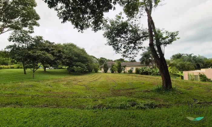 Terreno no Residencial Aldeia do Vale