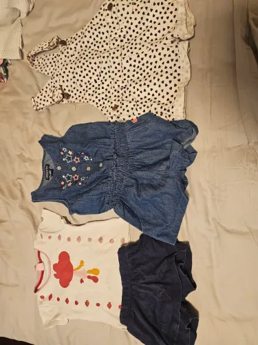 6 conjuntos infantis usado 12 a 18 meses menina