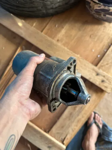 Motor de partida do Corsa 