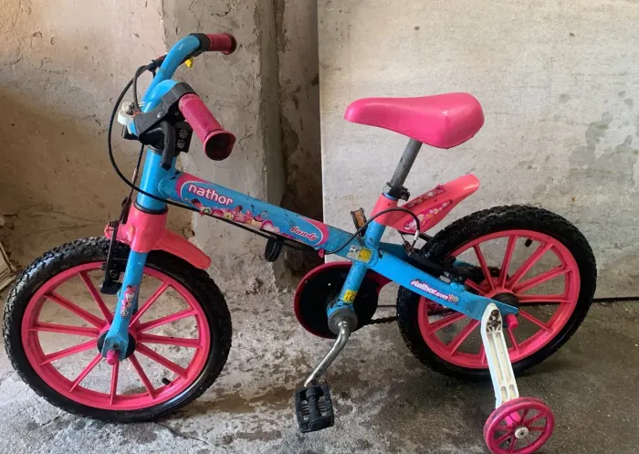 BICICLETA NOVINHA 