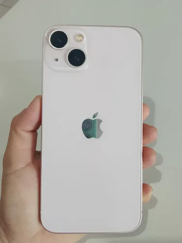 iPhone 13