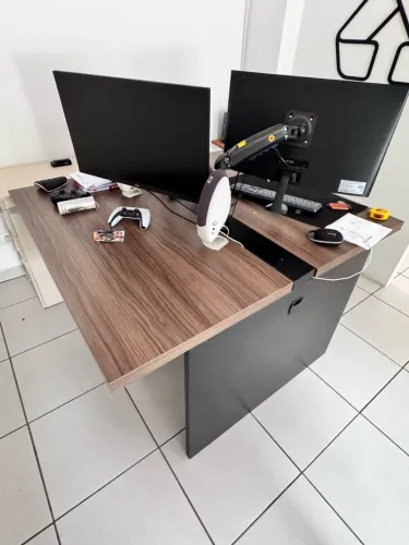 Mesa para escritório