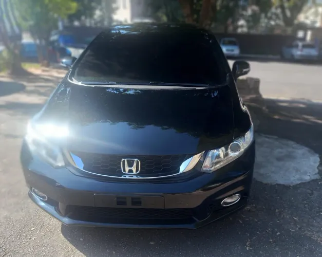Honda Civic Sedan LXR 2.0 Flexone 16V Aut. 4P 2014