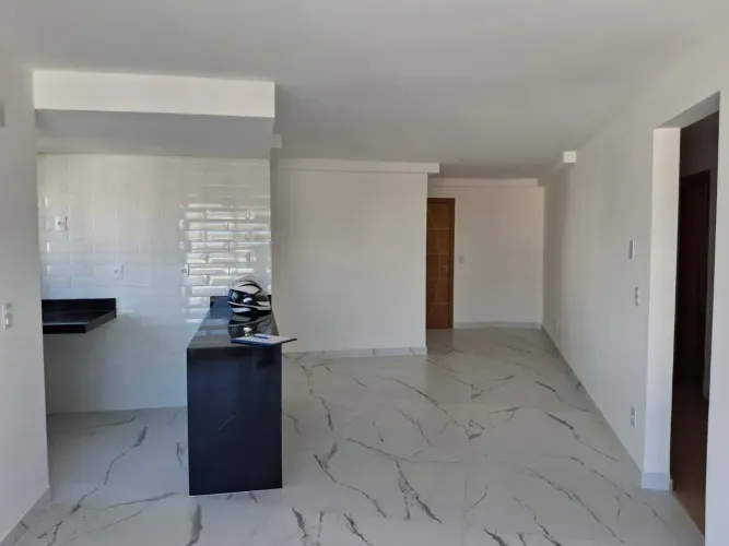 Apto novo 1a. locação 3 qtos, suíte, 2 vgs paralelas no B. D. Clara- BH/MG