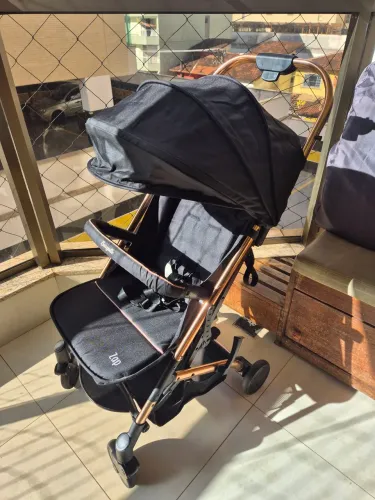 Carrinho de Bebê Burigotto Zap Rose Gold - EXCELENTE