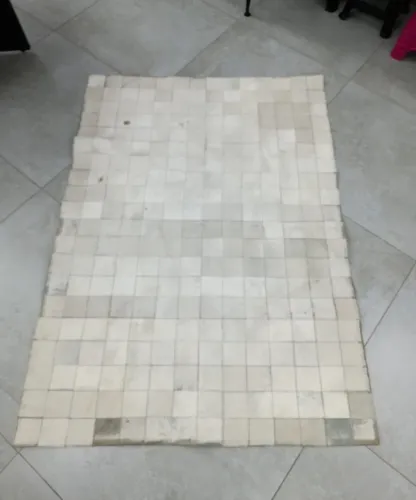 Tapete Quadriculado Pelo Vaca Branco 1.96x1.40m