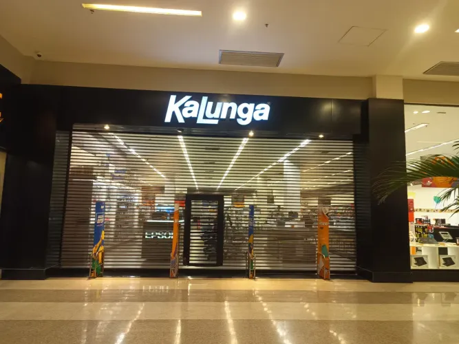 Porta de aço automática