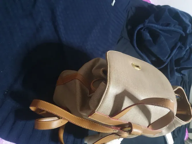Bolsa de costas bom material 
