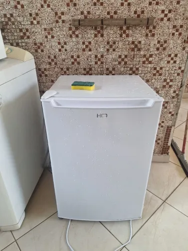 Freezer vertical bivolt 100l