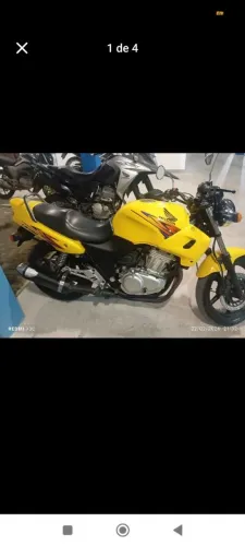 CB500 em estado de zera , sem nada pra fazer.m, toda em dias.