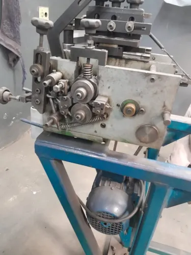 MAQUINA DE MOLAS BENNETT Puxa de 0,2 a 0,7