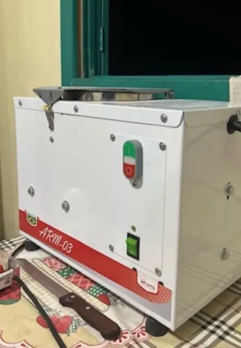 Amassadeira Profissional automática 3kg - ideal para pães e massas pizza
