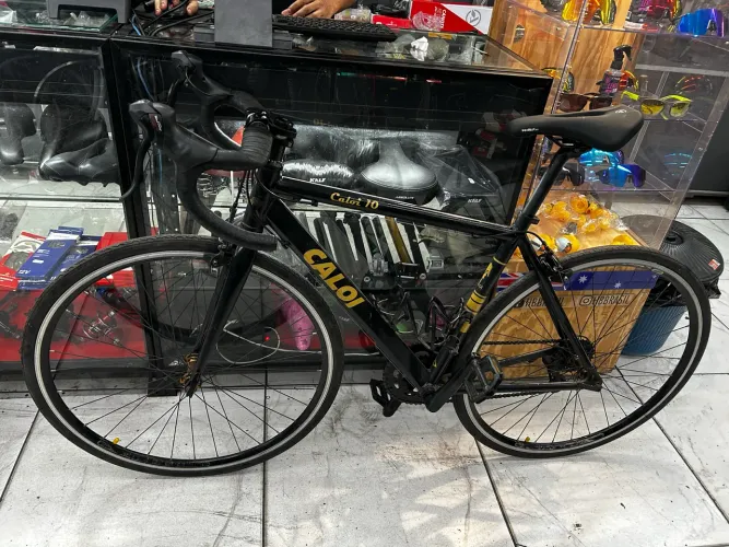 Bicicleta speed Caloi 10 tamanho 52. Câmbio Tourney