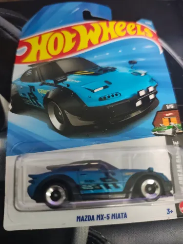 Hotwheels Mazda MX - 5 Miata