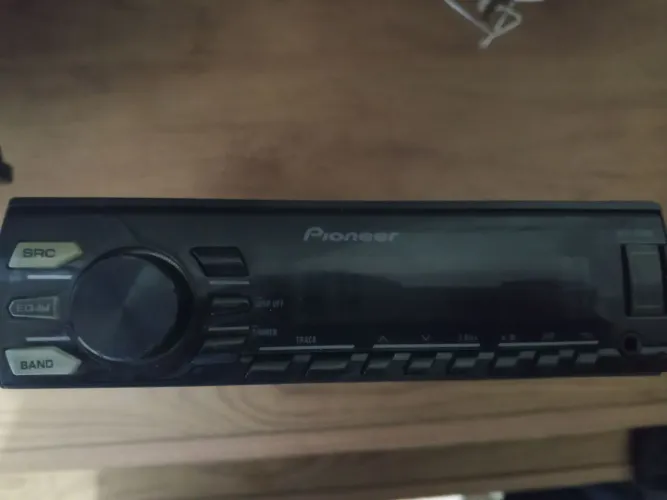 Vendo Rádio Pioneer USB Frontal