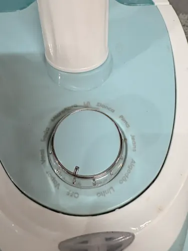 Passadeira de Roupa a Vapor Vertical Elgin Steamer, ferro, Vaporizador e Higienizador 