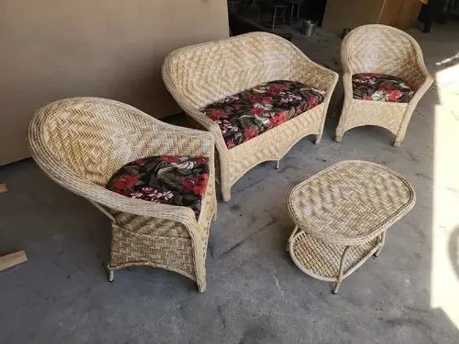 Conjunto de sofá namoradeira
