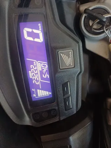 Troco no carro do mesmo valor 