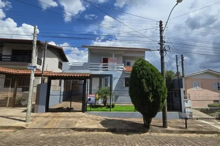 Casa na Lucas Araújo, 4 dormitórios - Analisa permuta em apartamento menor