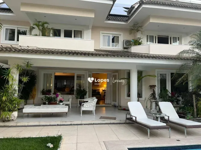 Casa com 4 suites para alugar, 536 m² por R$ 25.806/ano - Barra da Tijuca - Rio de Janeiro