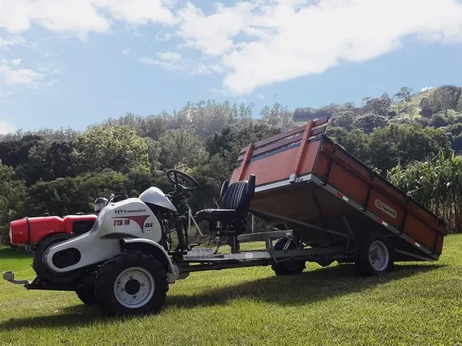 Micro Trator 4x4 Diesel Carretinha Basculante Carreto Agrícola Yanmar Girico Tobatta